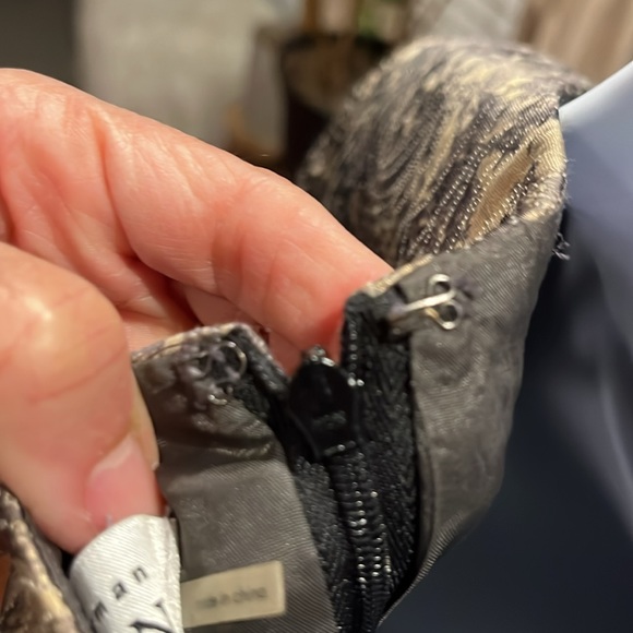 Rickie Freeman Teri Jon Special Occasion Dress Size:4 Tan/Bronze & side Beads - Picture 10 of 16